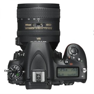 Nikon D750 24-85mm VR Kit