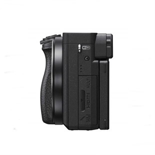 Sony A6400 18-105mm F/4 Lens Kit