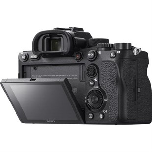 Sony A7R IV 24-105mm Lensli Kit